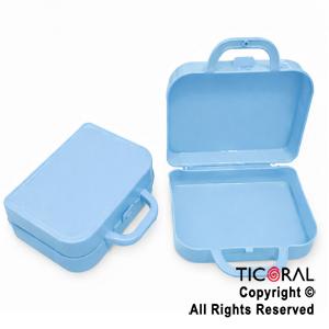 MINI VALIJITA PLASTICA CELESTE (14 X 4,5 X 10)