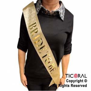 BANDA GLITTER BRIDE TO BE IMPRENTA COLOR ORO x 1 UNIDAD