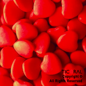 LENTEJAS DE CHOCOLATE CON FORMA DE CORAZON ROJO x 500 GR